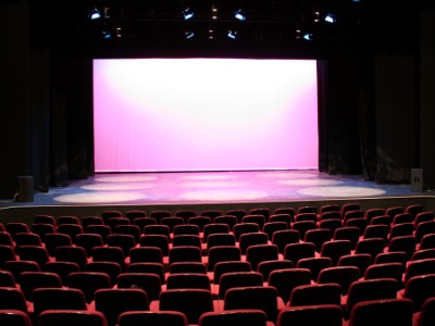 theatre-new1.jpg